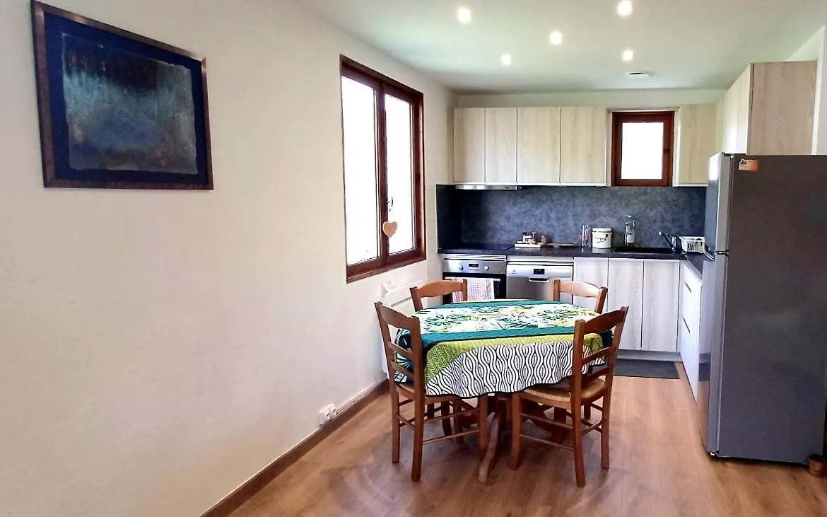 Chalet Roche Rousse Грес-ан-Веркор Дом отдыха